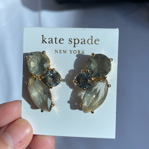 Kate Spade NY ♠️ Cluster Studs - Picture 5 of 6